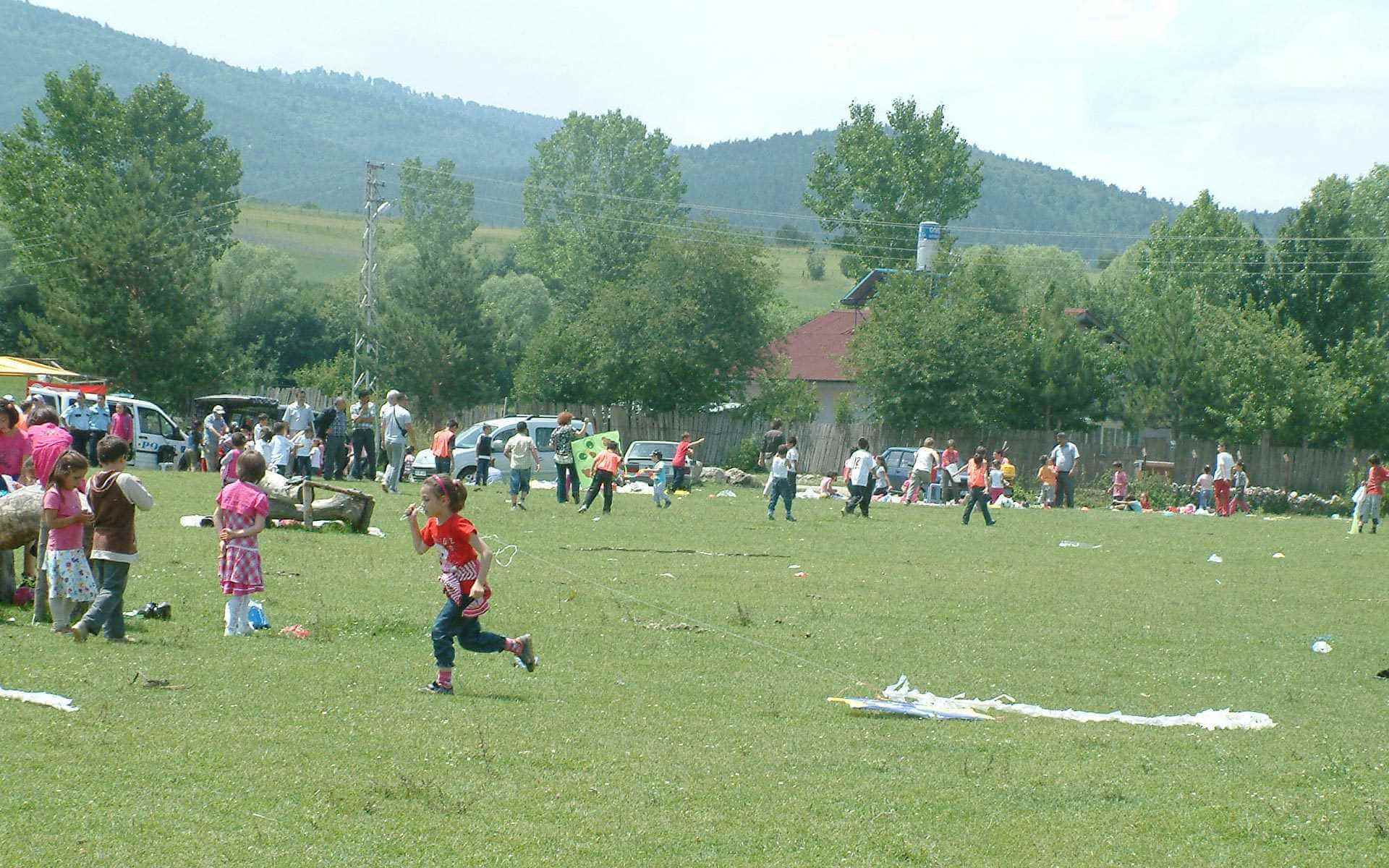 Uçurtma Şenliği Fotoğrafı Uçurtma Şenliği Fotoğrafı